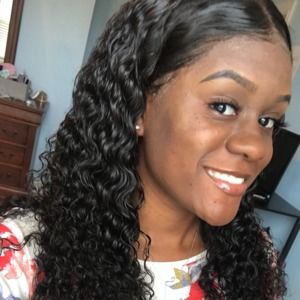 Meet your Posher, Natay